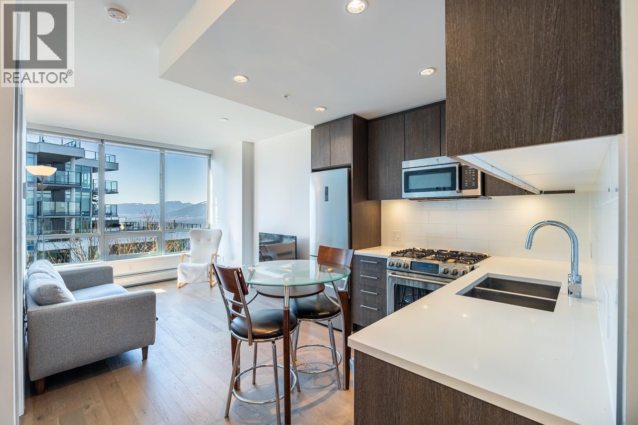 1006 9060 UNIVERSITY CRESCENT