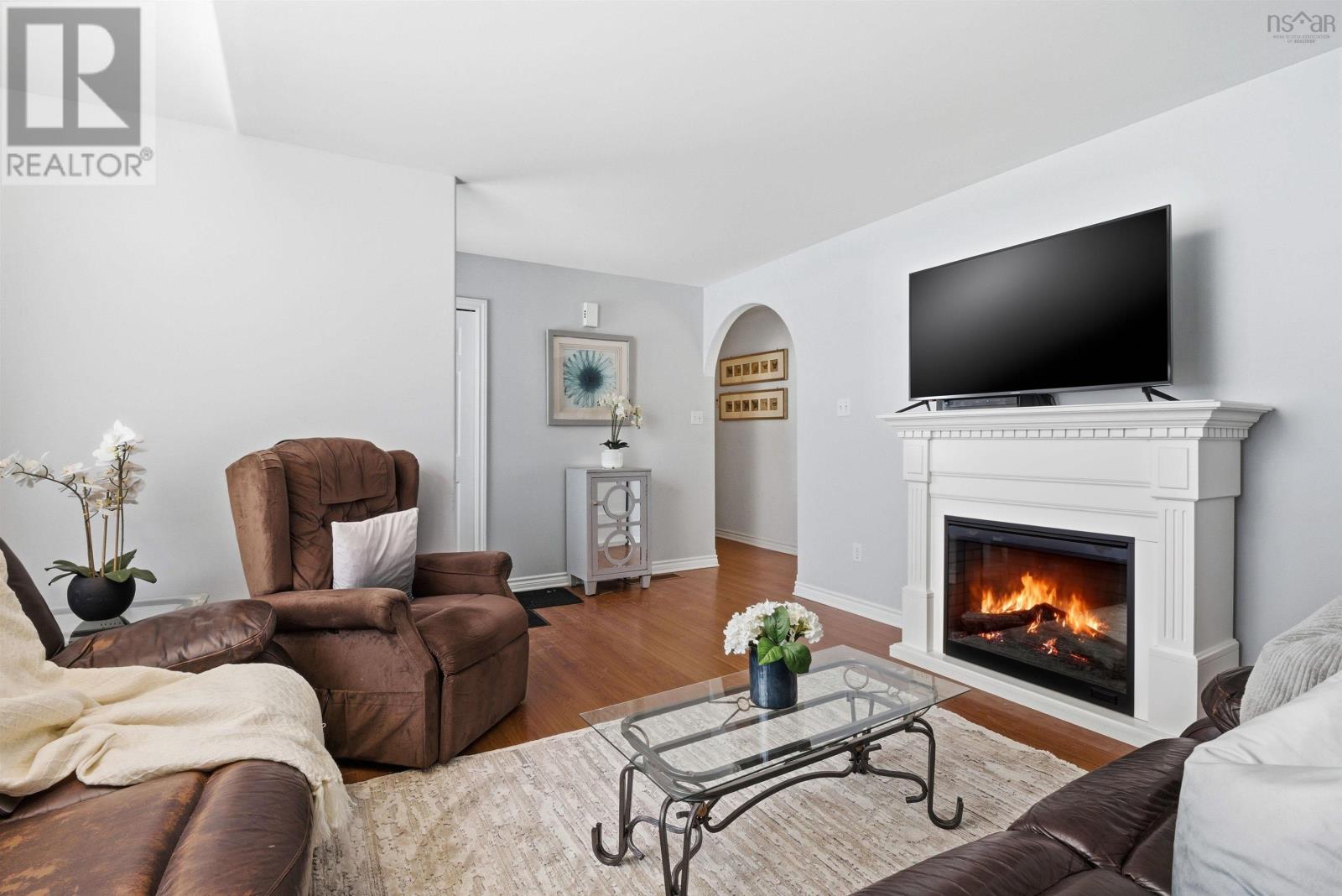 62 Bucheron Crescent