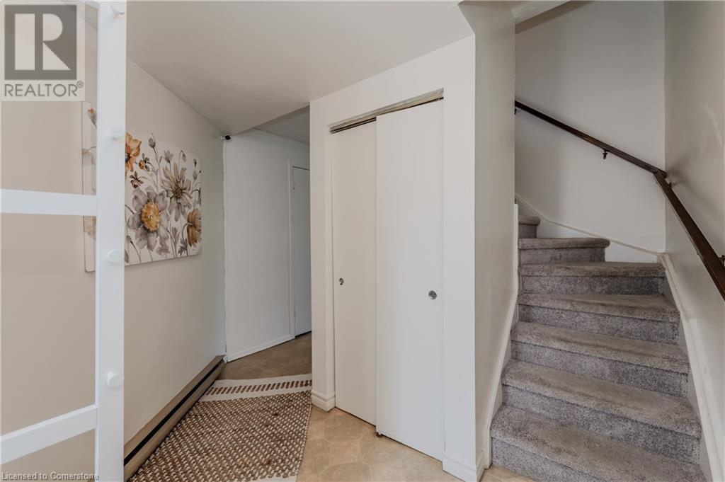 60 ELMSDALE Drive Unit# 35