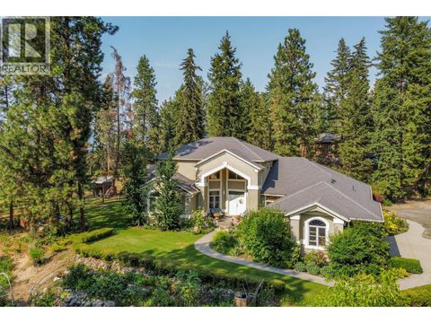 3605 Luxmoore Road Kelowna BC V1W4C7