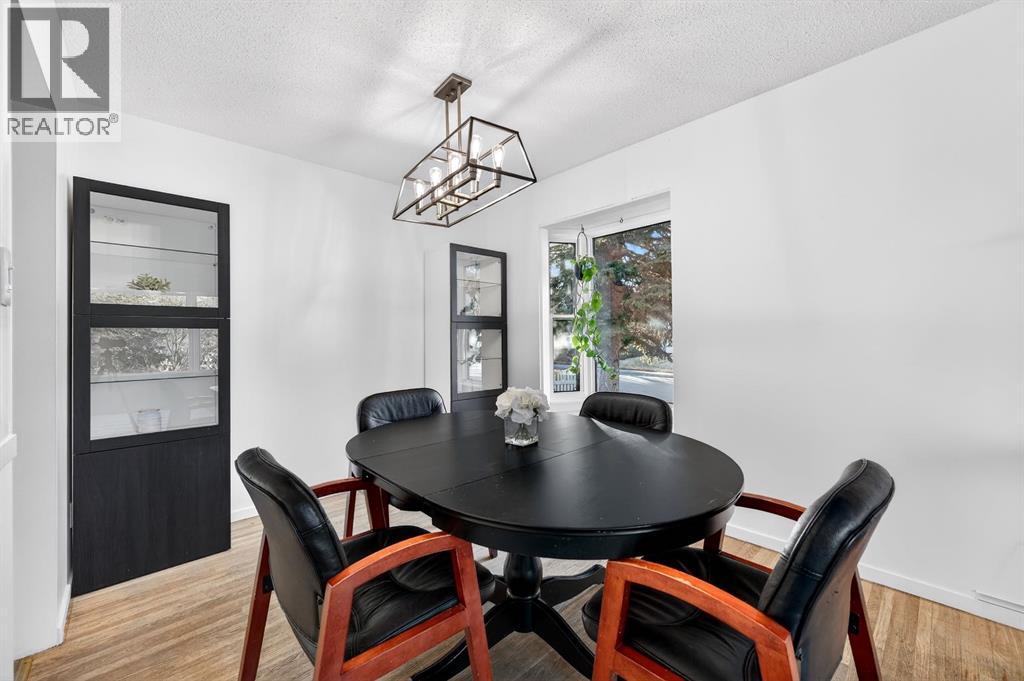 1904 Veiner Street NE