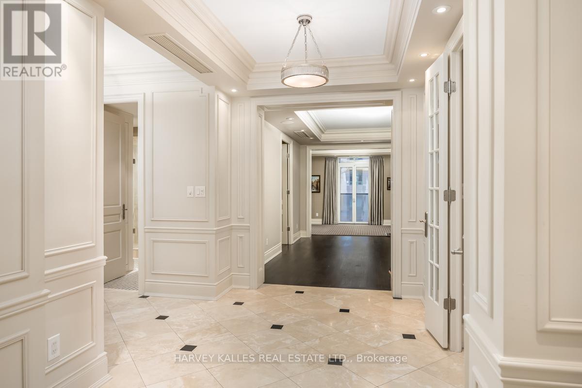 1205 - 10 BELLAIR STREET