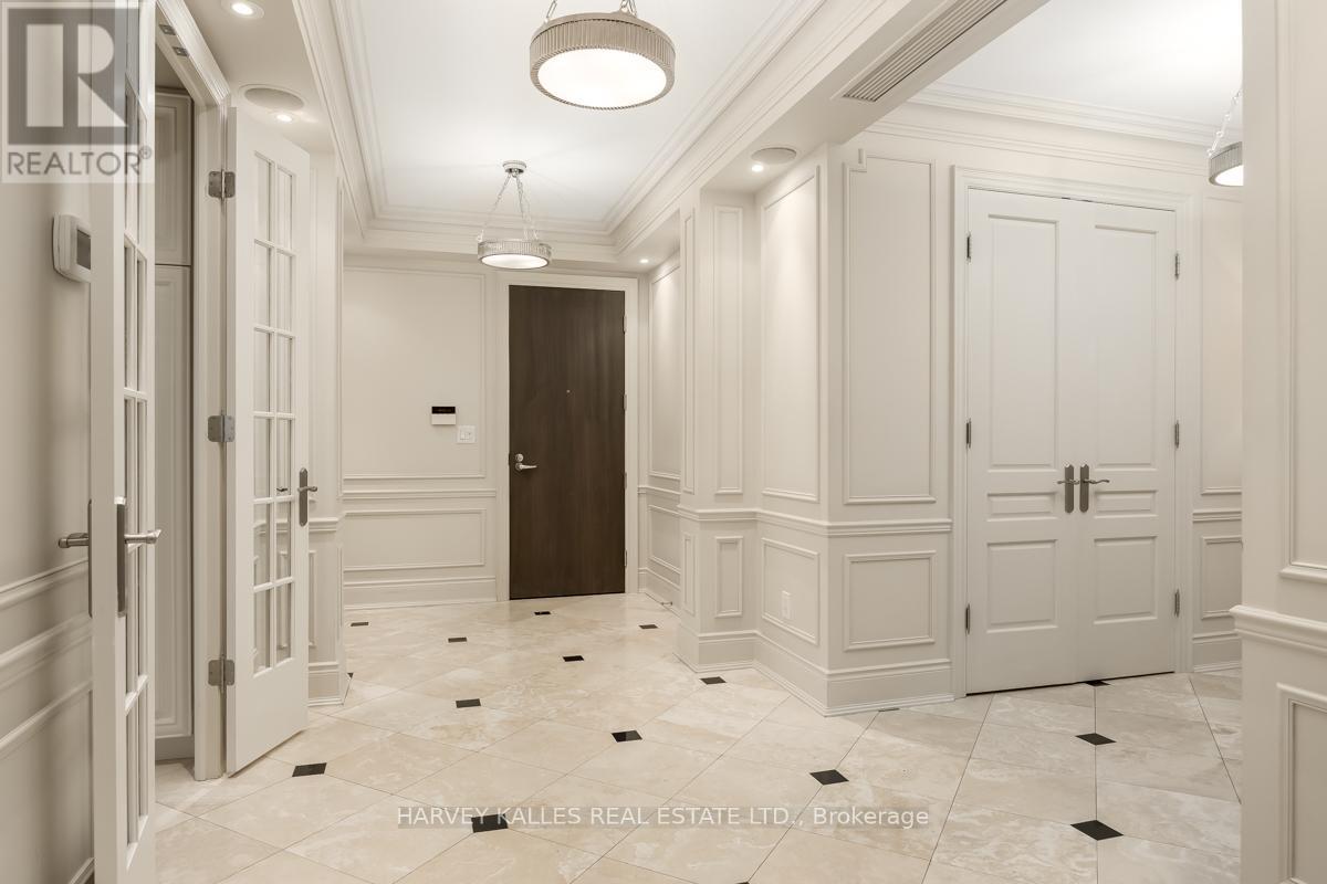 1205 - 10 BELLAIR STREET