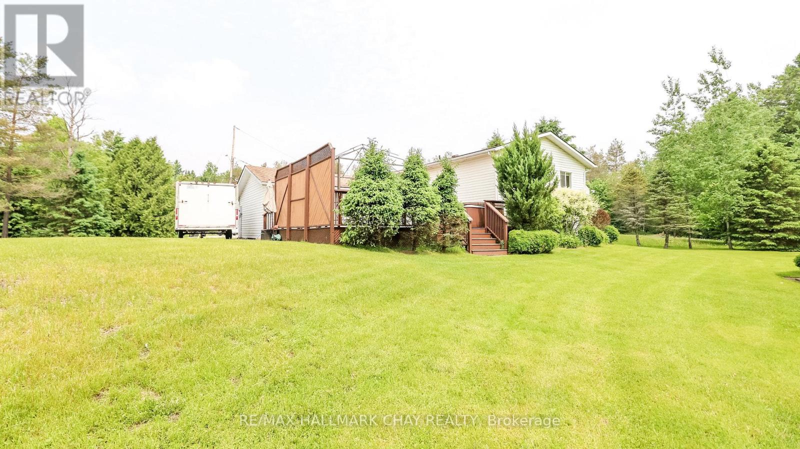 19 CRYSTALWOOD LANE