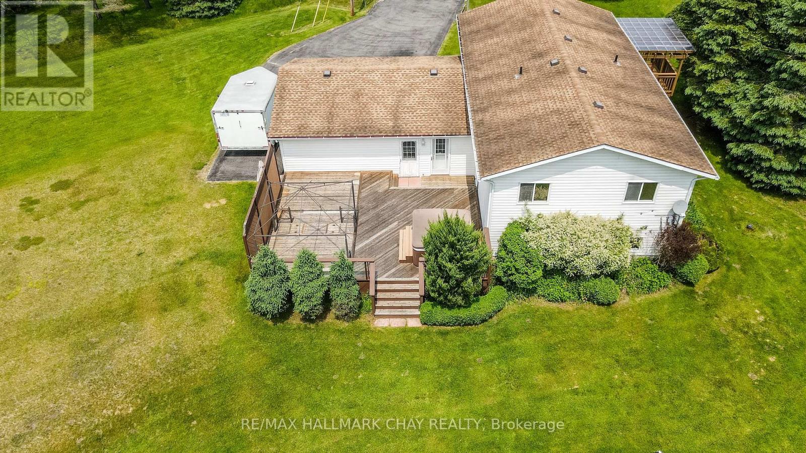 19 CRYSTALWOOD LANE