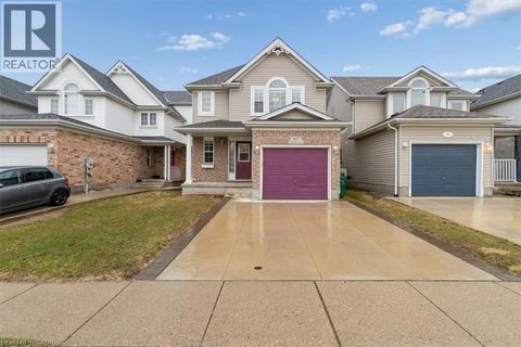 95 HOUGHTON Street Cambridge ON N3C4L2