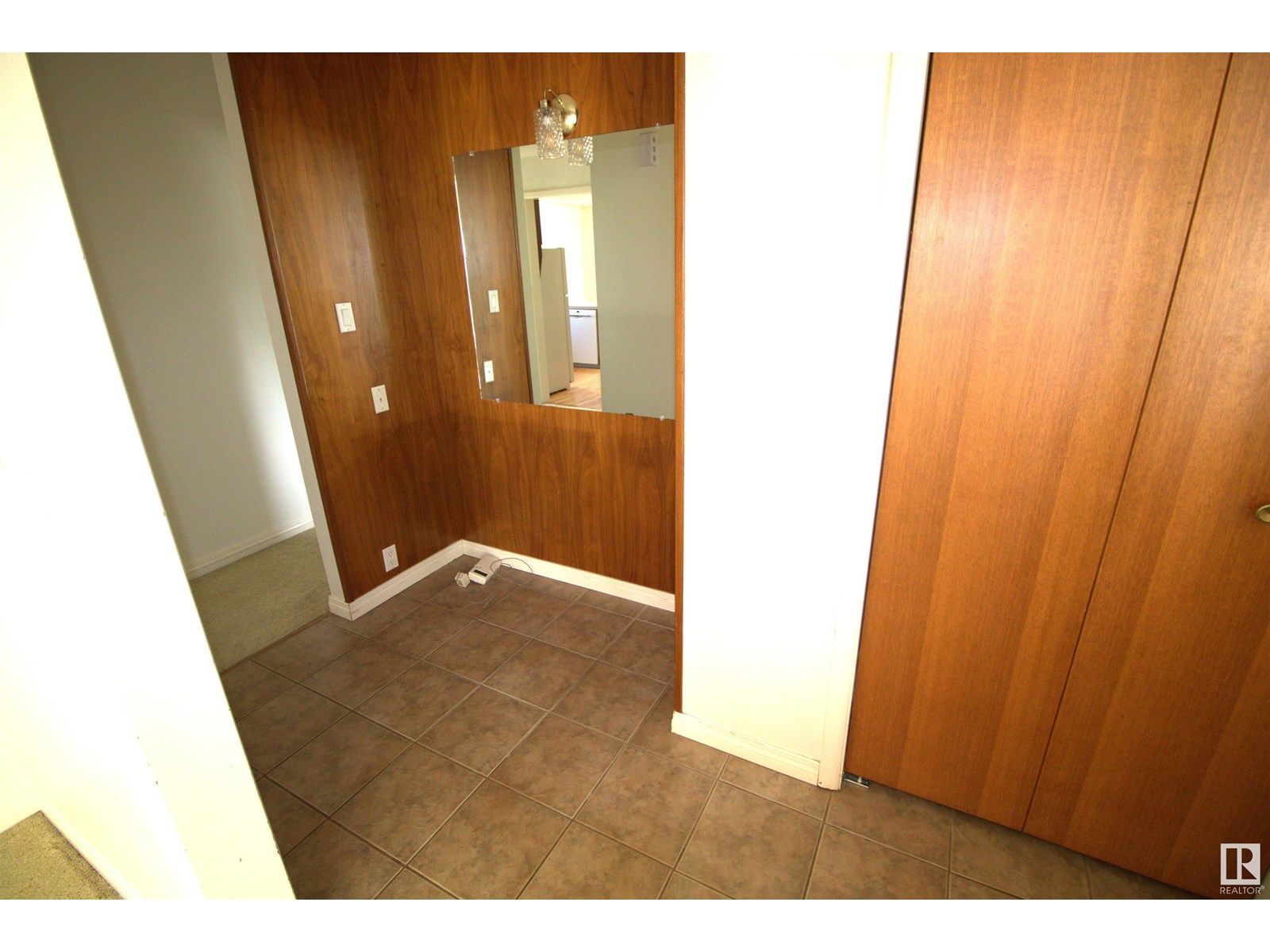 12411 89 ST NW