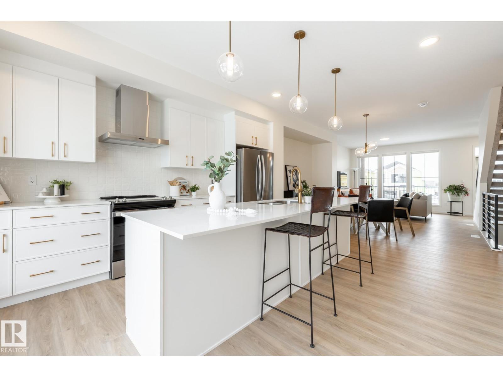 7529 KLAPSTEIN LI SW