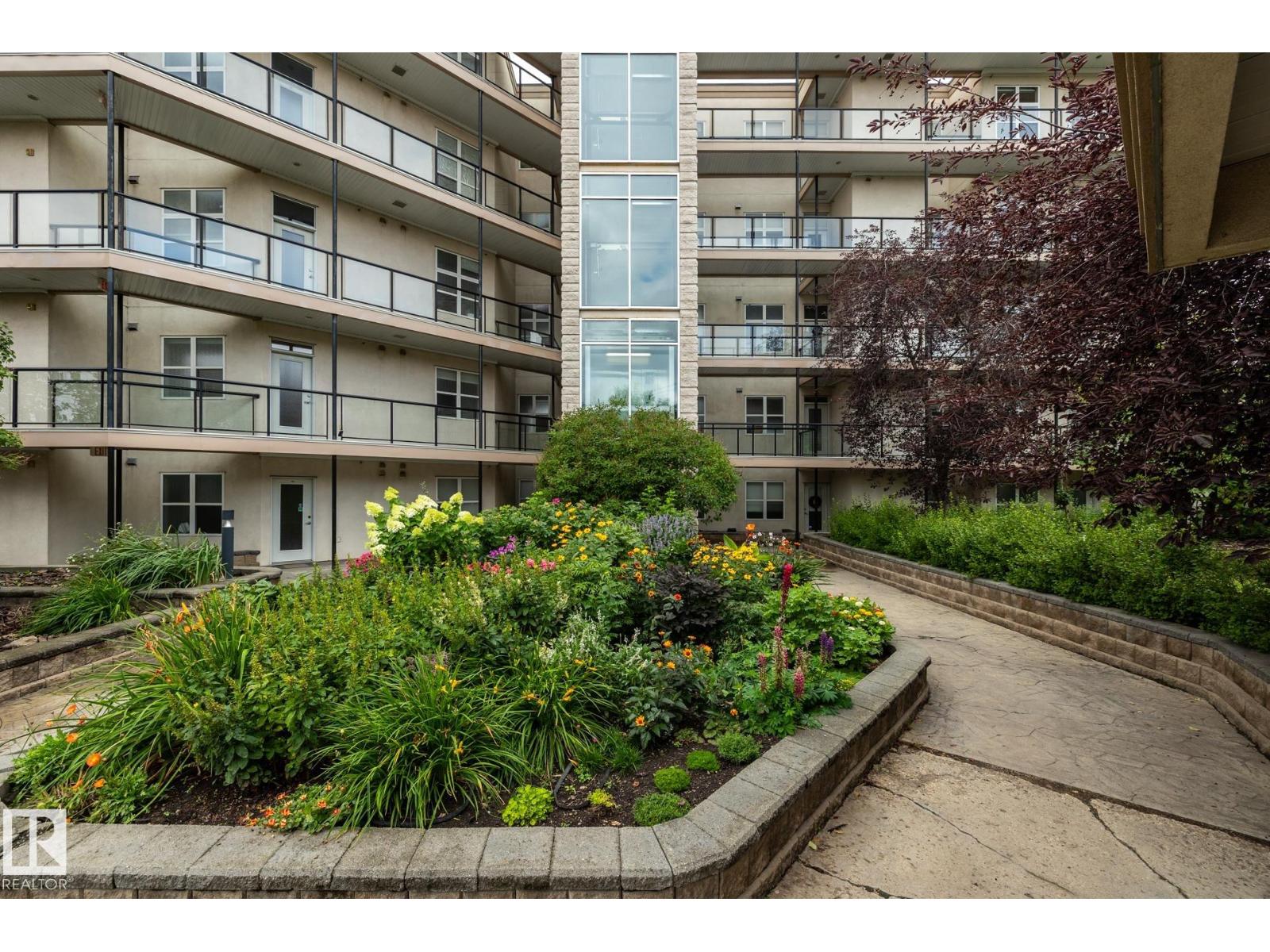 #119 9507 101 AV NW