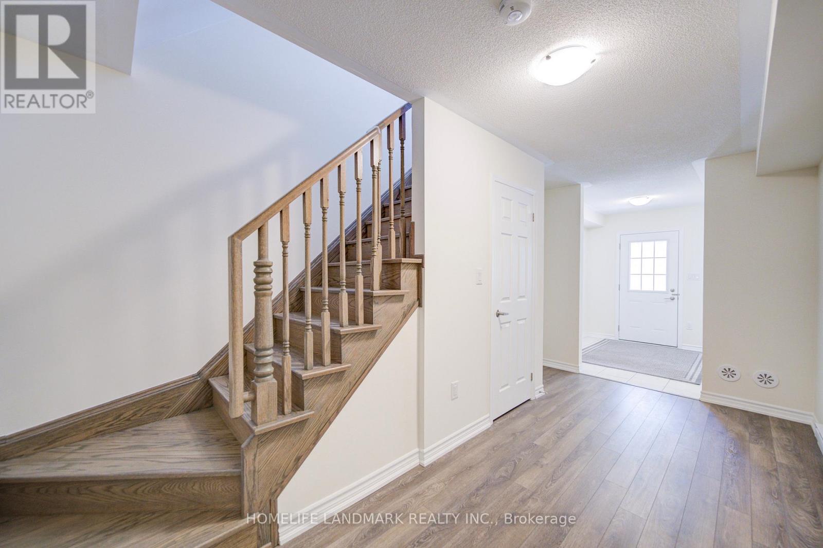14 GOLDEYE STREET