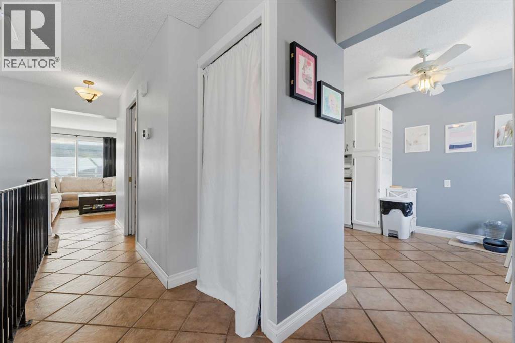 96 Abberfield Crescent NE