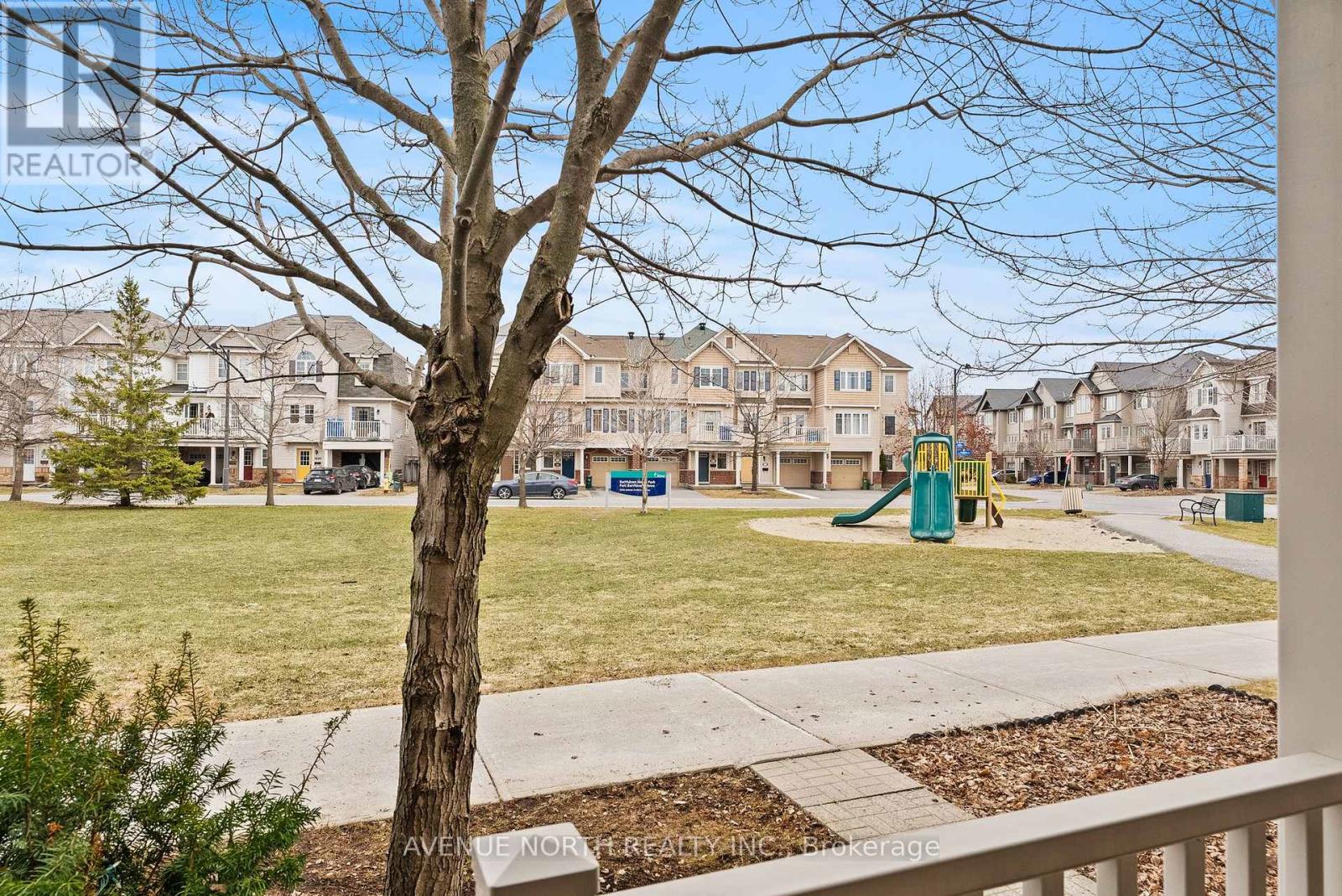 F - 3843 STRANDHERD DRIVE