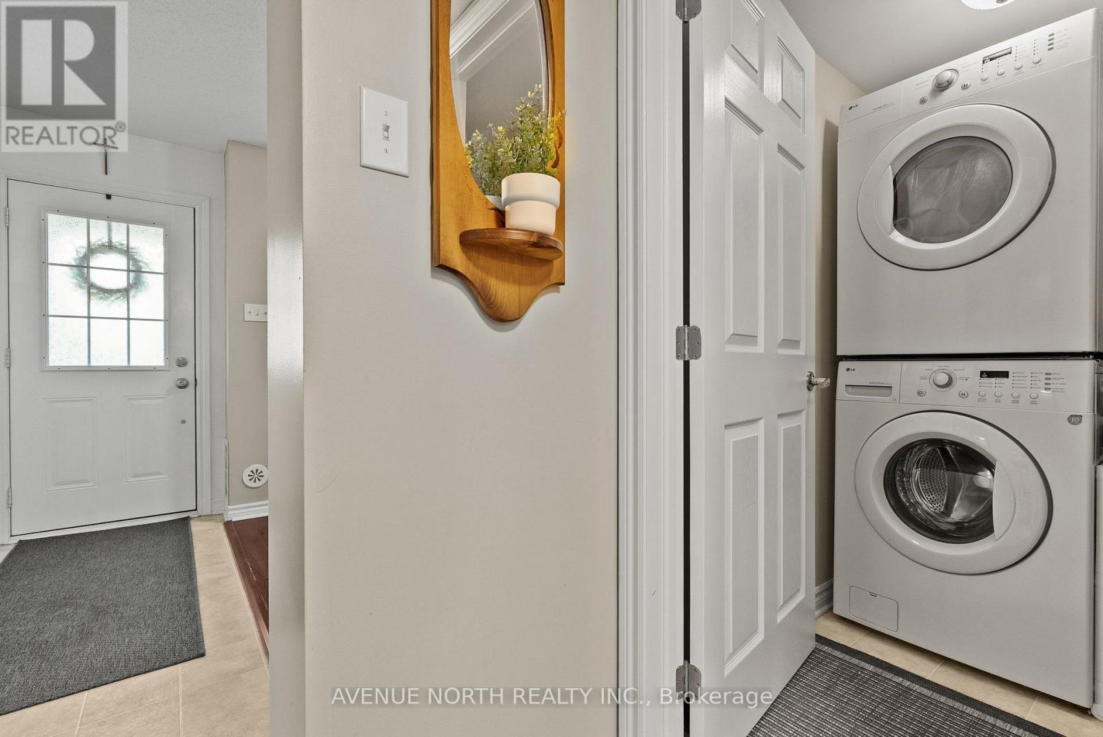 F - 3843 STRANDHERD DRIVE