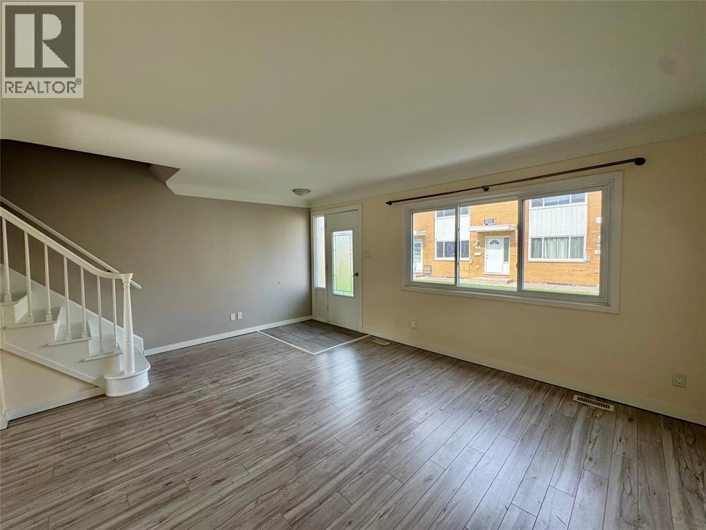 820 Wellington STREET Unit# 22