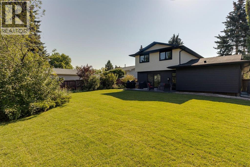 308 Silvergrove Drive NW