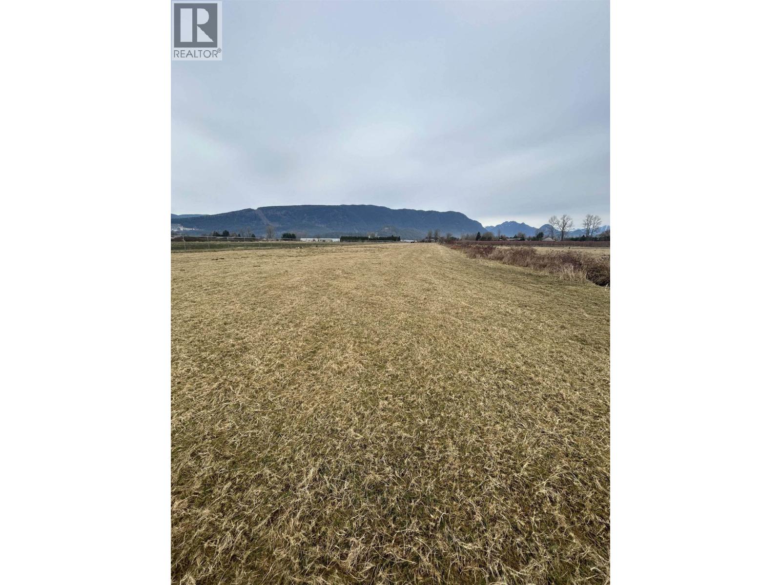 32 A RICHARDSON ROAD