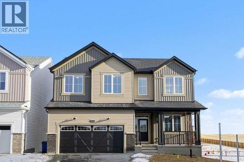 3034 Southwinds Place SW Airdrie AB T4B5T9