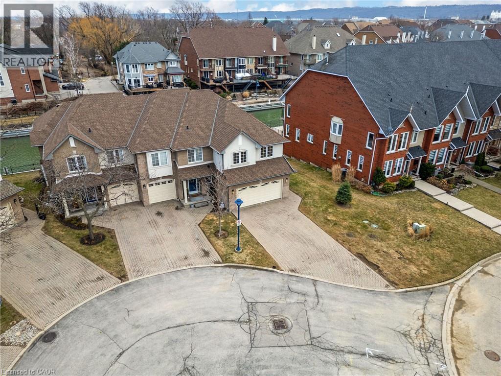 85 EDGEWATER Drive Unit# 10