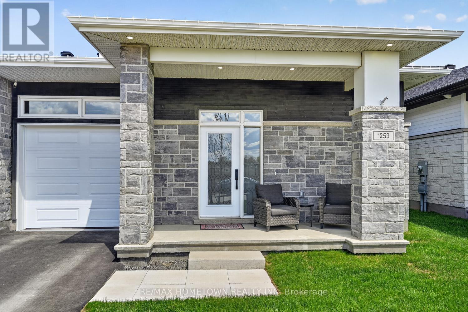 1253 POTTER DRIVE
