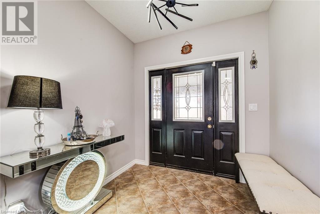 144 UDVARI Crescent