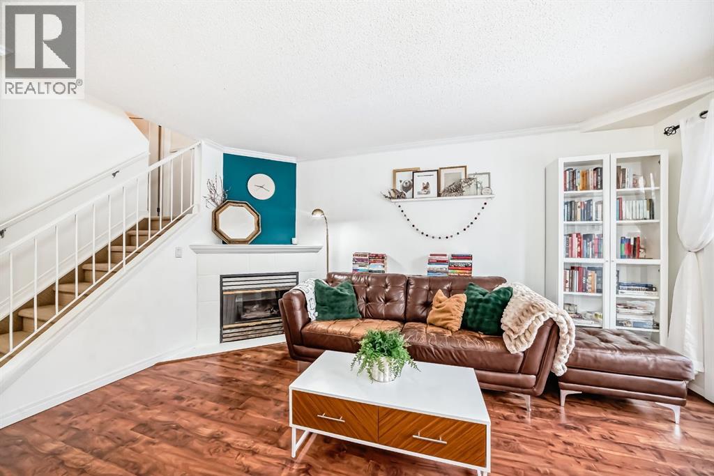 6, 111 Grier Terrace NE