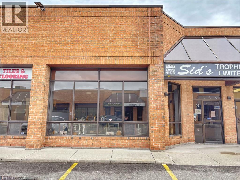 775 PACIFIC Road Unit# 33