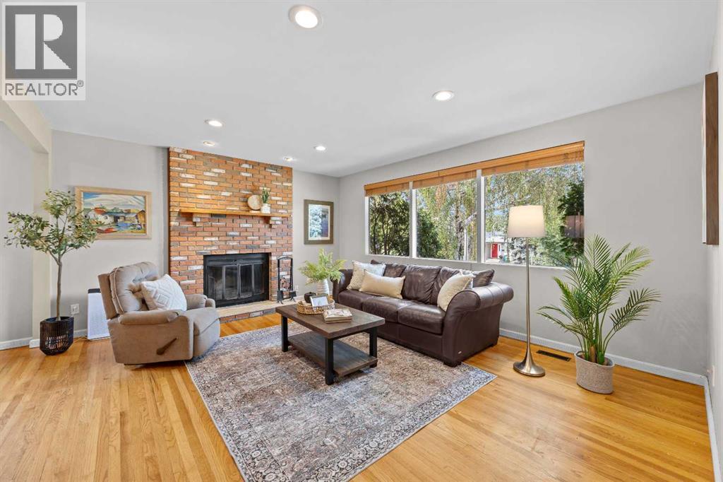 30 Gateway Drive SW