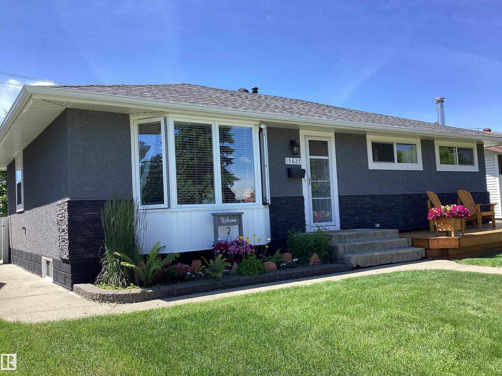 15627 83 AV NW