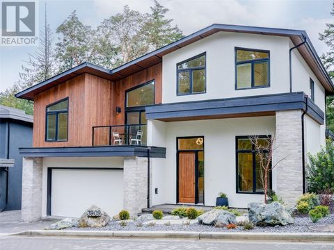 3909 Olympian Way Colwood BC V9C0R7