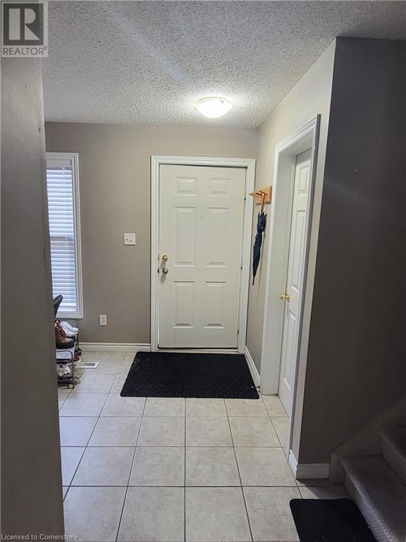 600 SARNIA Road Unit# 18