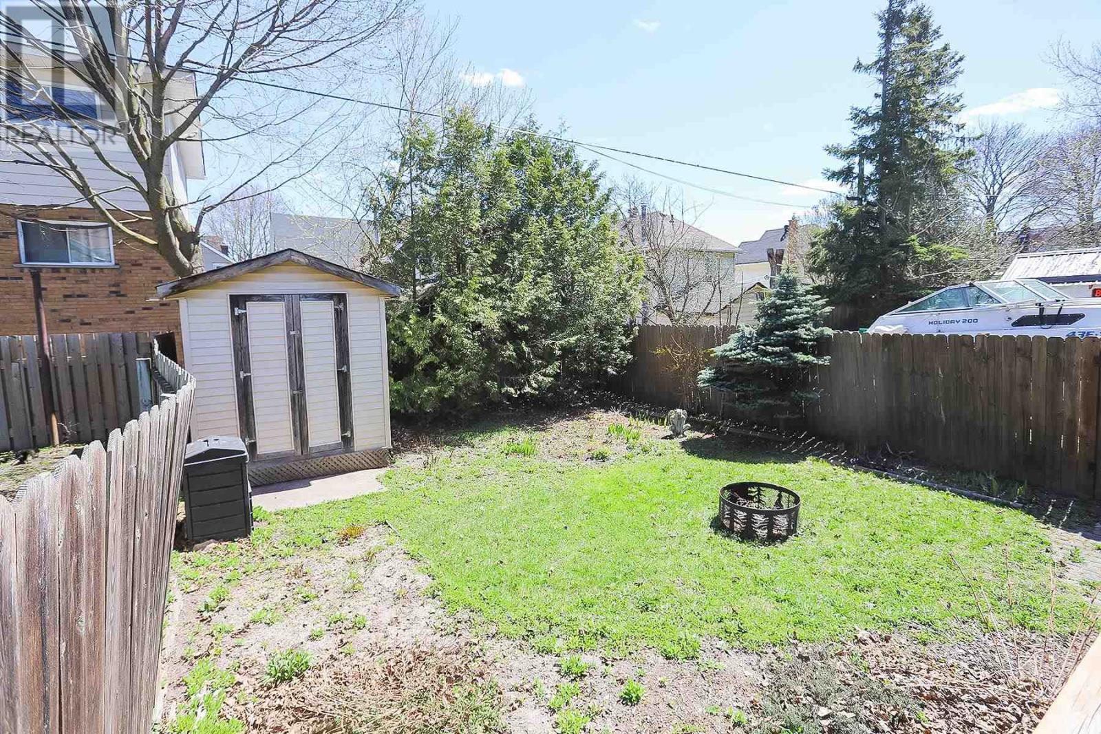 Homes for Sale Sault Ste. Marie 142 Woodward AVE