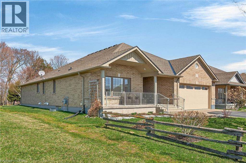 117 WILLOWDALE Crescent