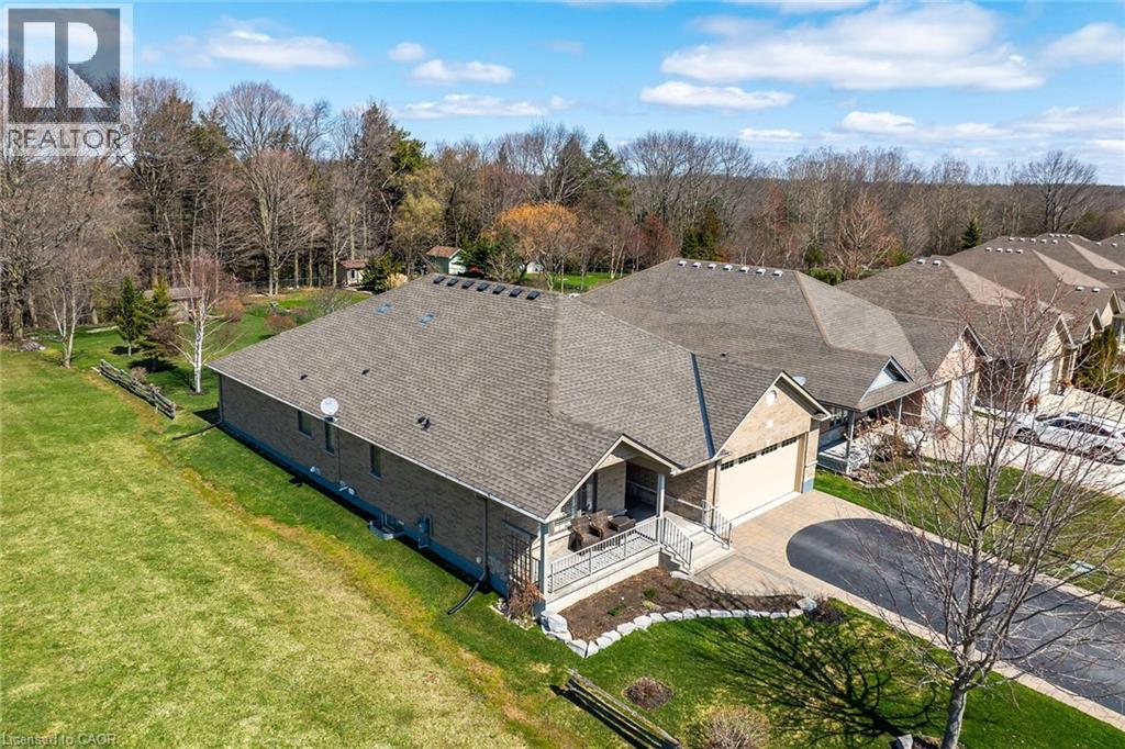 117 WILLOWDALE Crescent