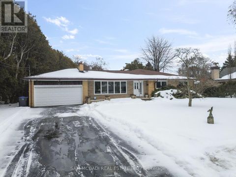 521 VANESSA CRESCENT Mississauga (Lorne Park) ON L5H2N4