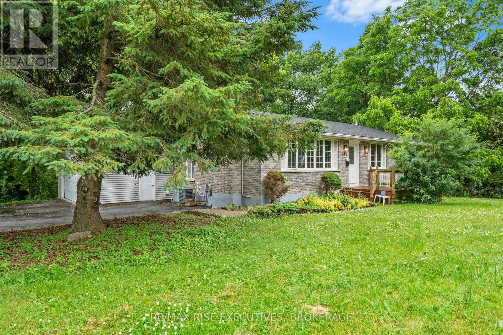 687 HIGH GATE PARK DRIVE