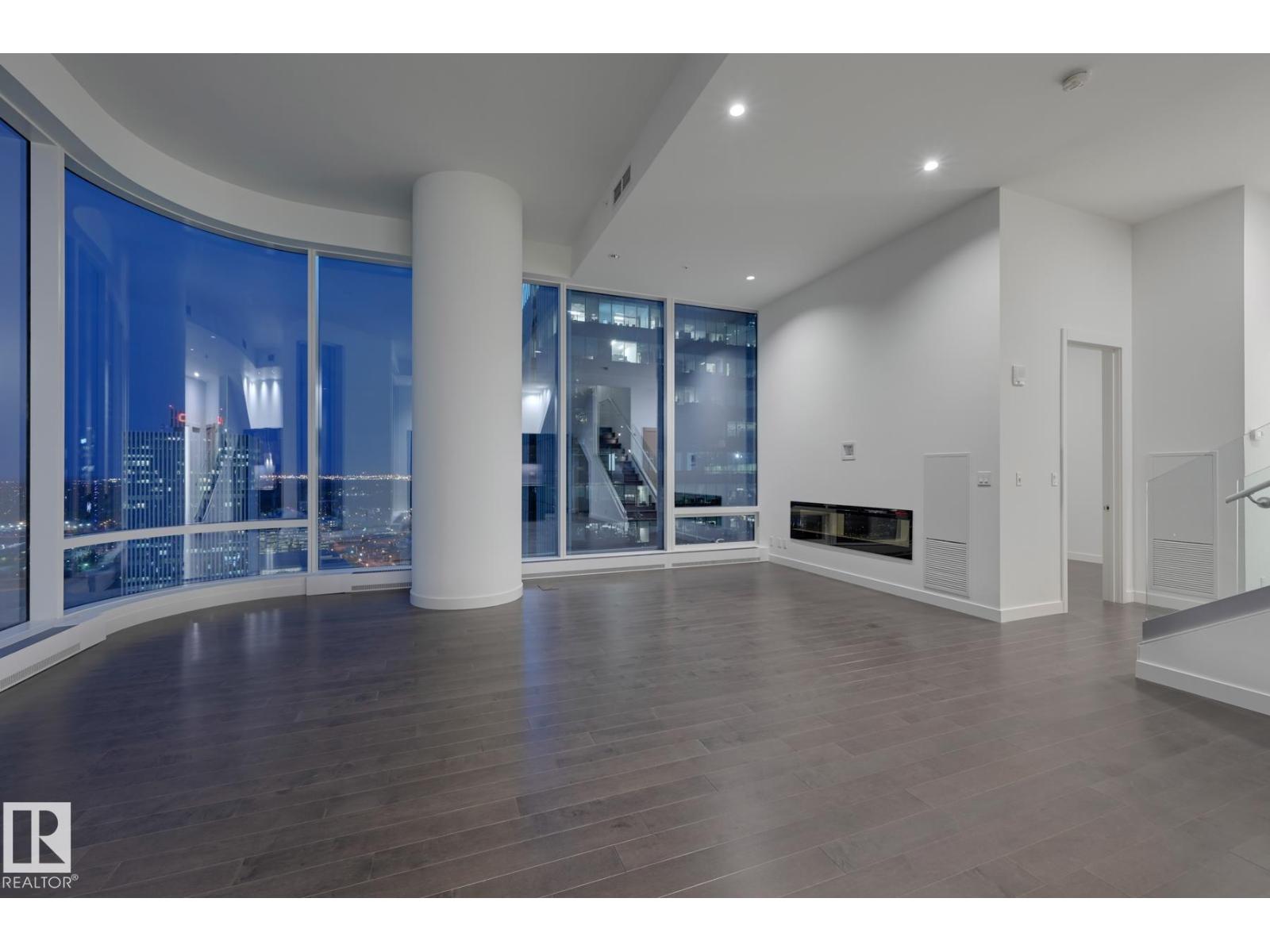 #2303 10360 102 ST NW