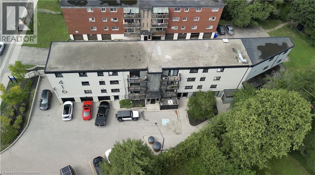 416 LANCASTER Street W