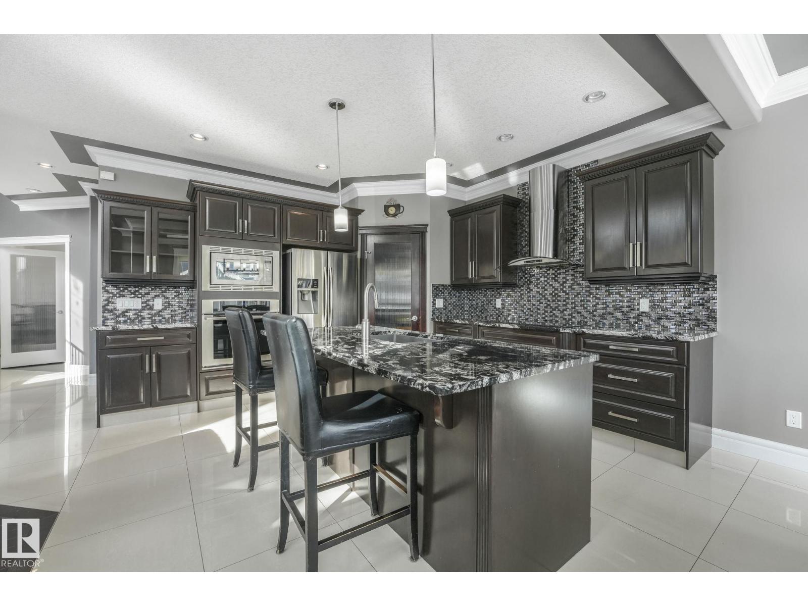 1360 CUNNINGHAM DR SW