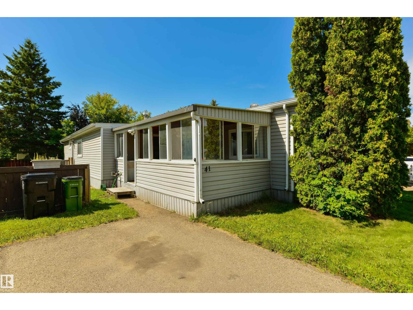 41 The Parkway NW