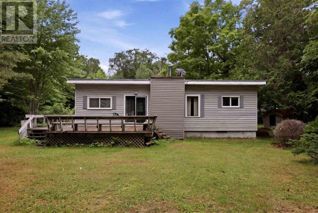 264 Whispering Pines DR