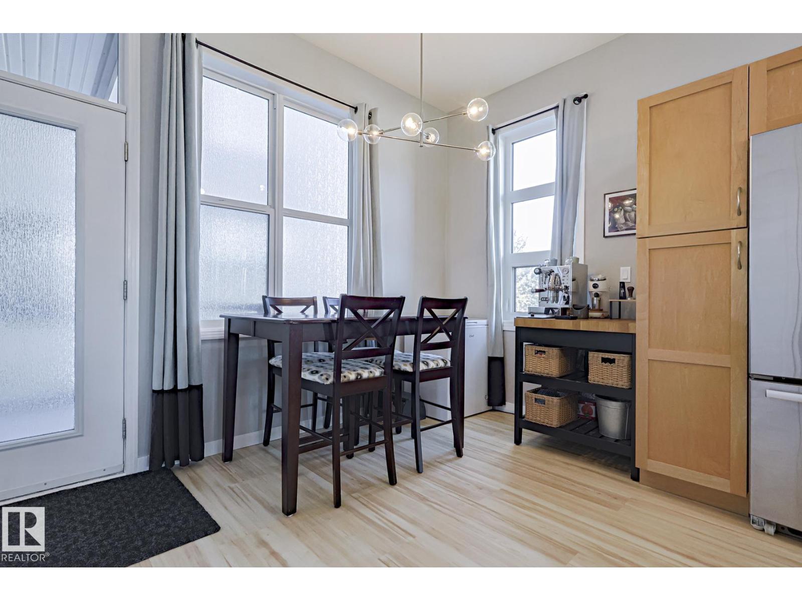 #225 10531 117 ST NW