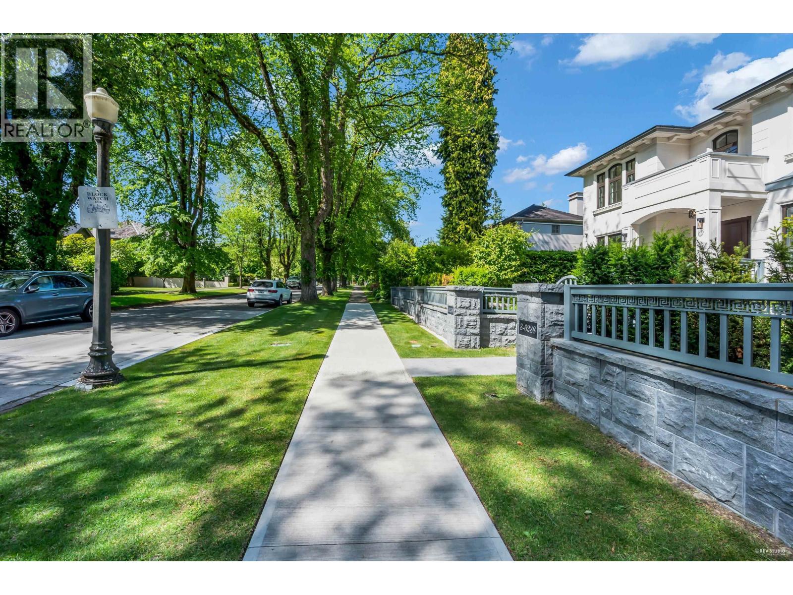 6238 CHURCHILL STREET