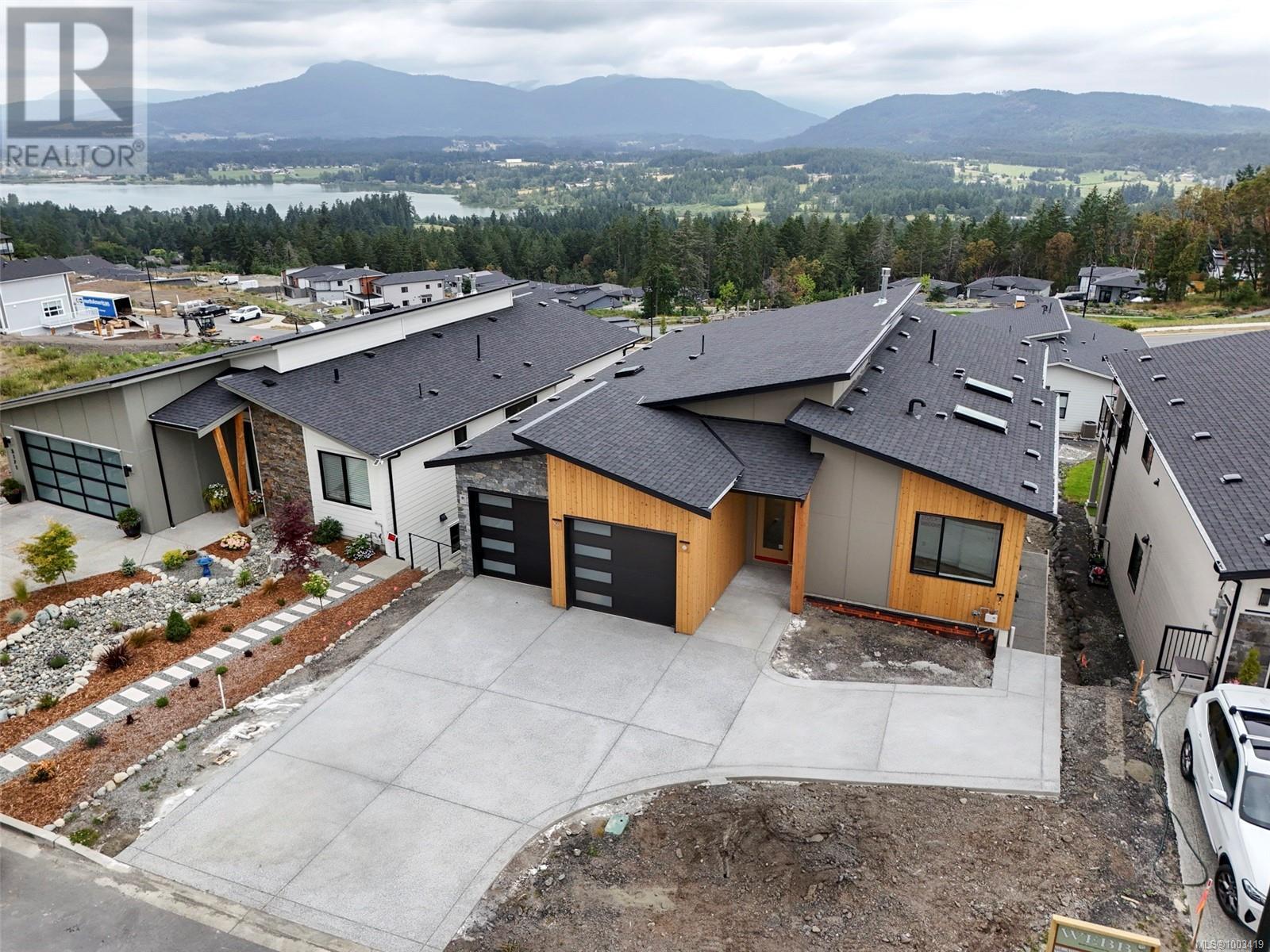 3167 Woodrush Dr