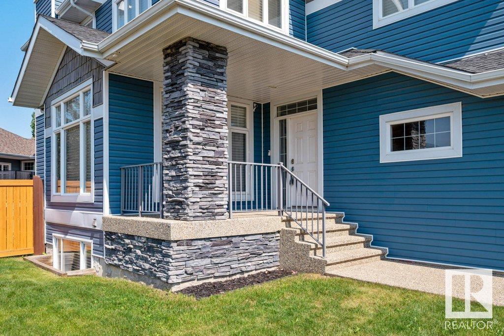 28 NICOLET CT