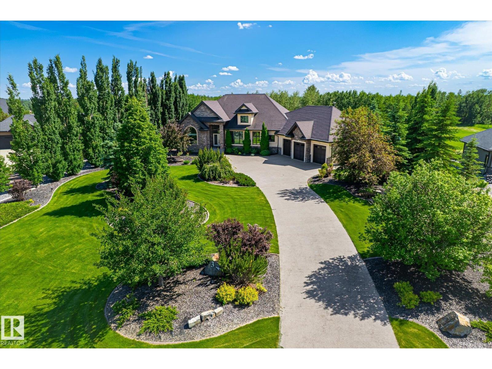 3 Blackhawk DR