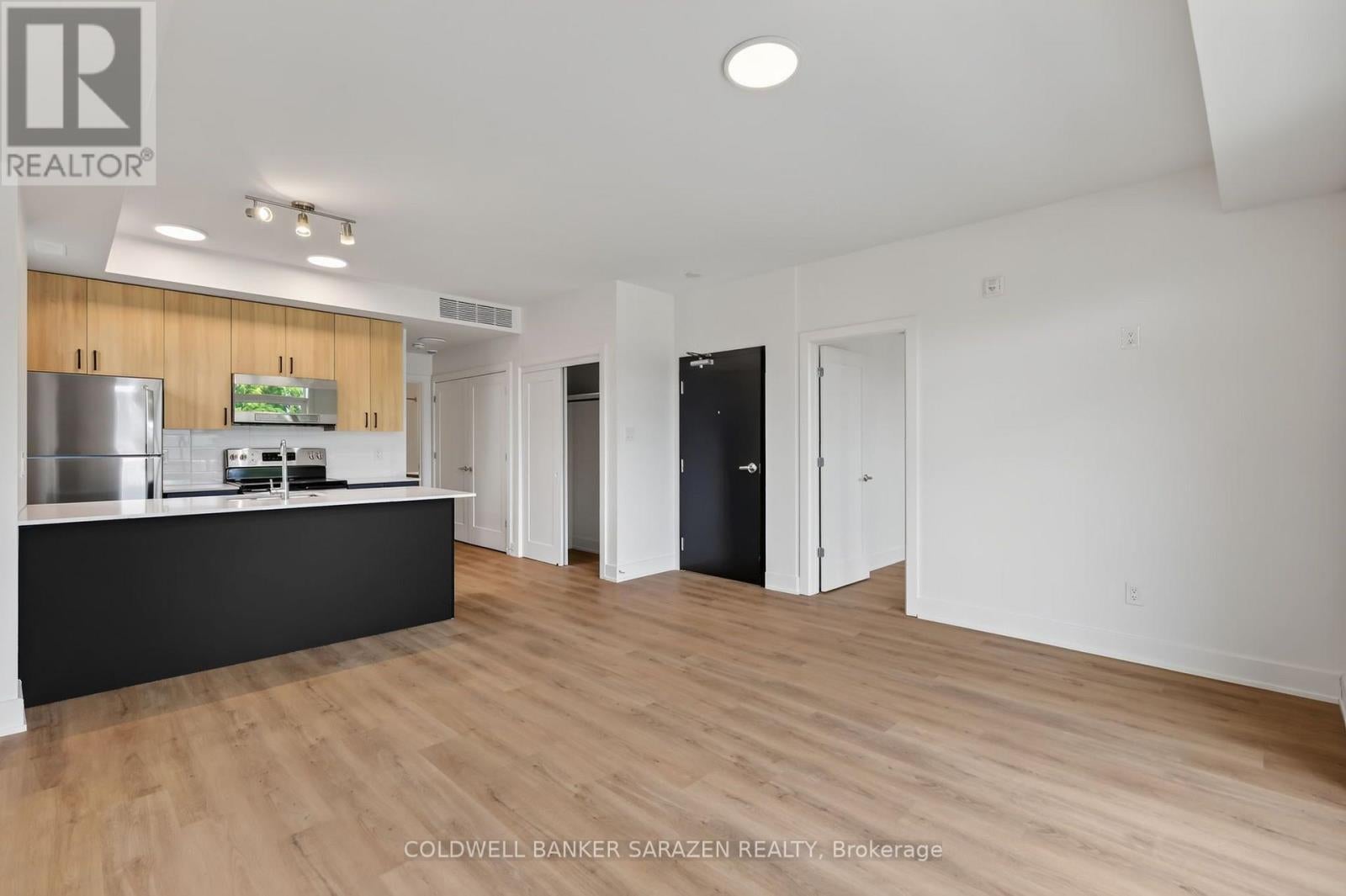 157 HOLLAND AVENUE