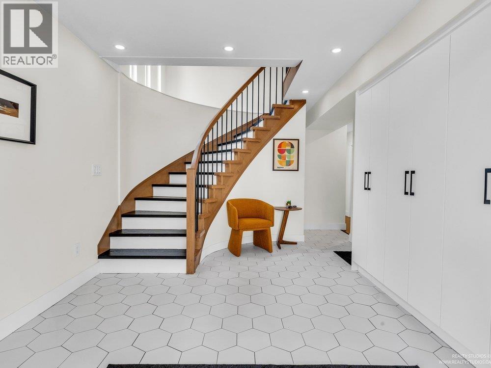 1636 FARRELL CRESCENT