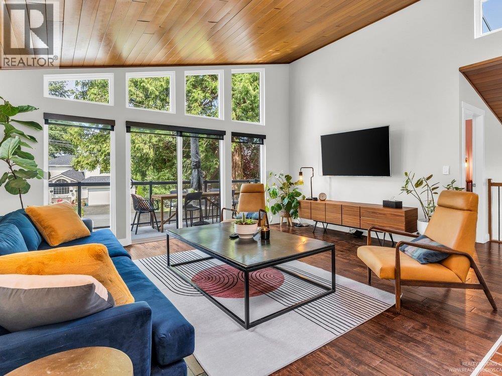 1636 FARRELL CRESCENT