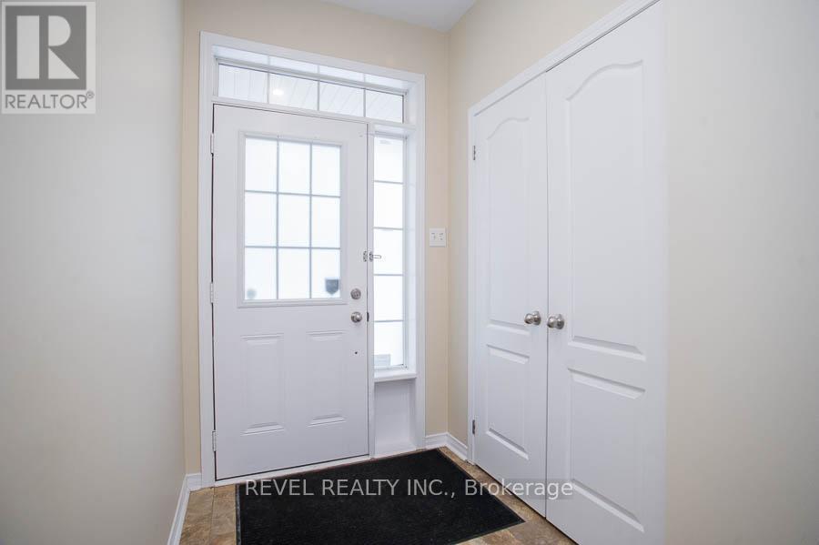 43 - 21 DIANA AVENUE