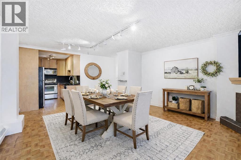 202, 209 6 Avenue NE